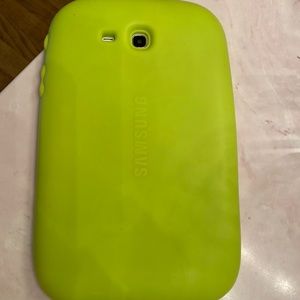 kids tablet with rubber case